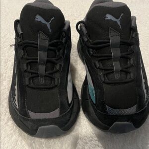 Puma Kids Black and Gray Sneakers